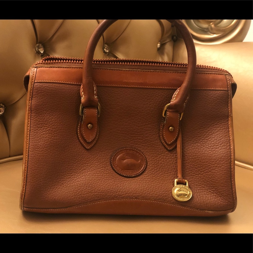 Dooney & Bourke classic handbag